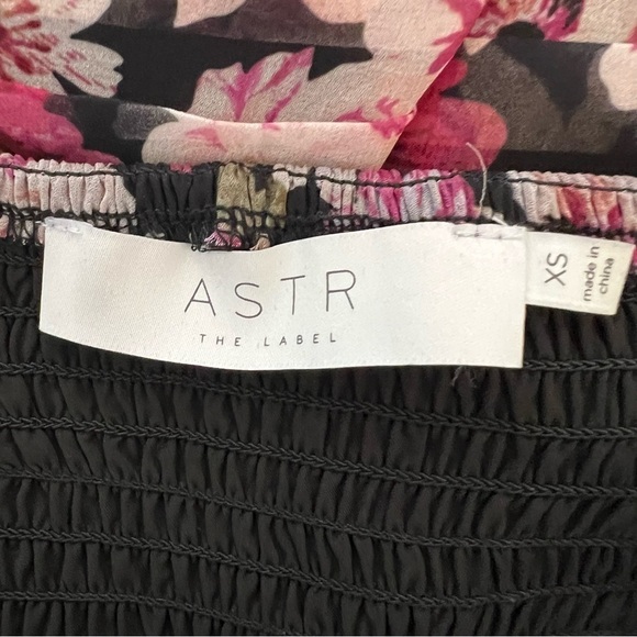 ASTR Keira Floral Mini Dress XS - Picture 6 of 7